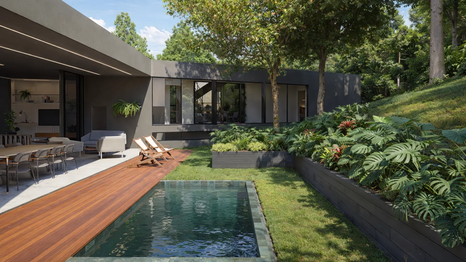 Área externa de casa moderna com piscina linear e deck de madeira